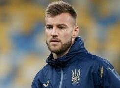 Ярмоленко проиграл спор Срне и должен ему ужин Ярмоленко проиграл спор Срне и должен ему ужин